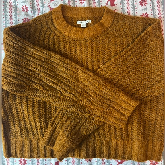 Sweater bundle!! - Picture 9 of 9